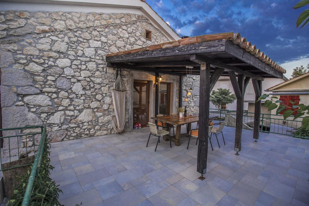 Apartments Villa Kras Krk Malinska Exteriör bild