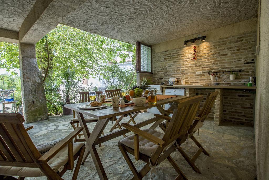 Apartments Villa Kras Krk Malinska Exteriör bild